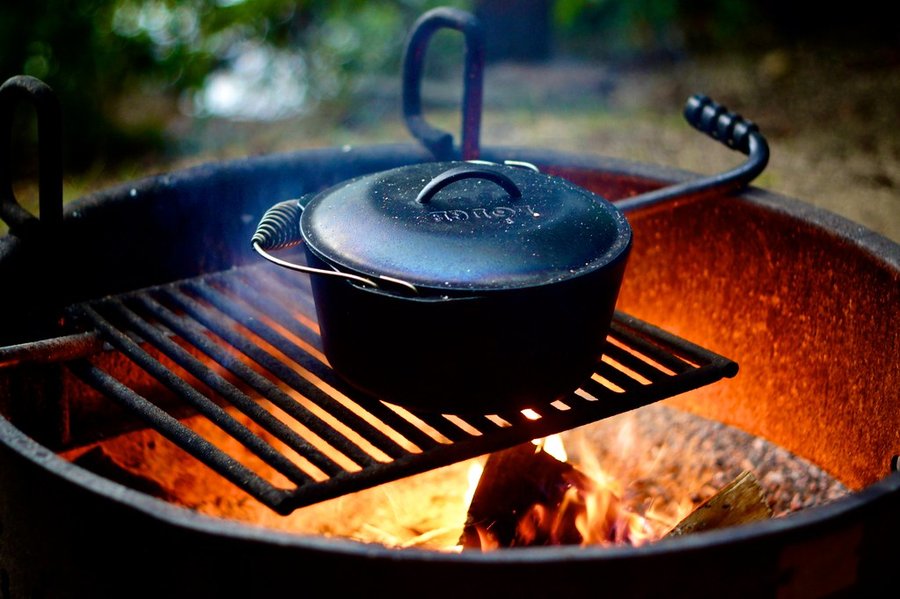 Lodge Dutch Oven